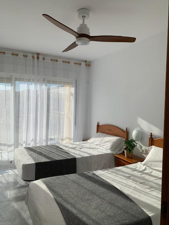 Apartamento En Primerisima Linea De Playa Con Espectaculares Vistas Netflix, Prime Y Disney โอโรเปซาเดลมาร์ ภายนอก รูปภาพ