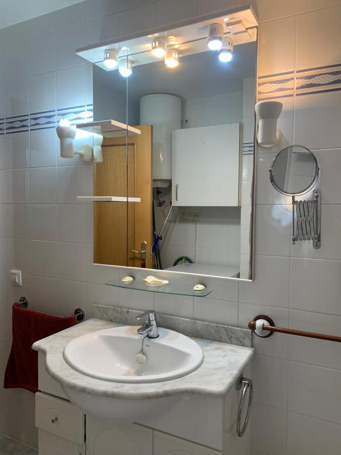 Apartamento En Primerisima Linea De Playa Con Espectaculares Vistas Netflix, Prime Y Disney โอโรเปซาเดลมาร์ ภายนอก รูปภาพ